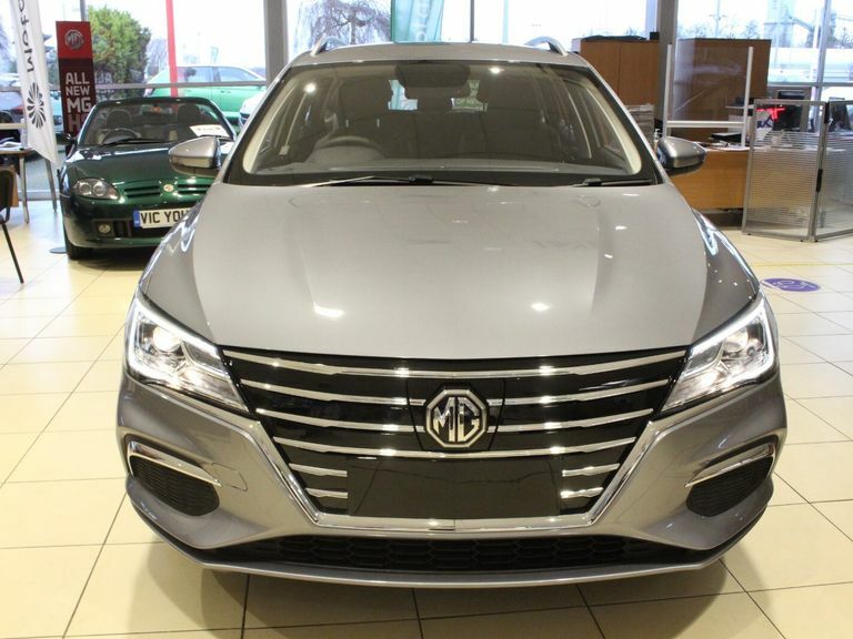 MG MG5 Exclusive Silver #3