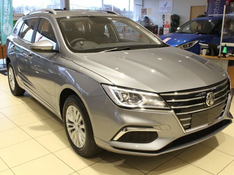 MG MG5 Exclusive Silver