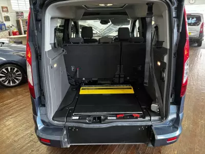 Ford Tourneo Connect 1.5 Ecoblue Zetec 5 Seater Mpv L1 Swb #25