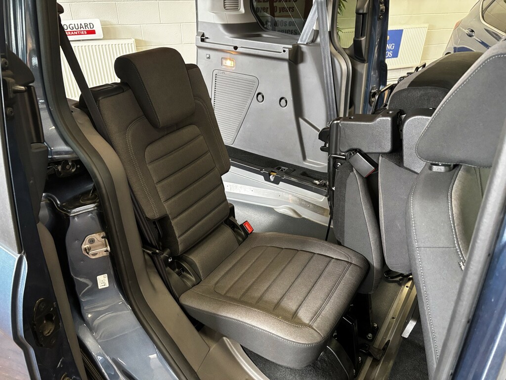 Ford Tourneo Connect 1.5 Ecoblue 120 Titanium  #59