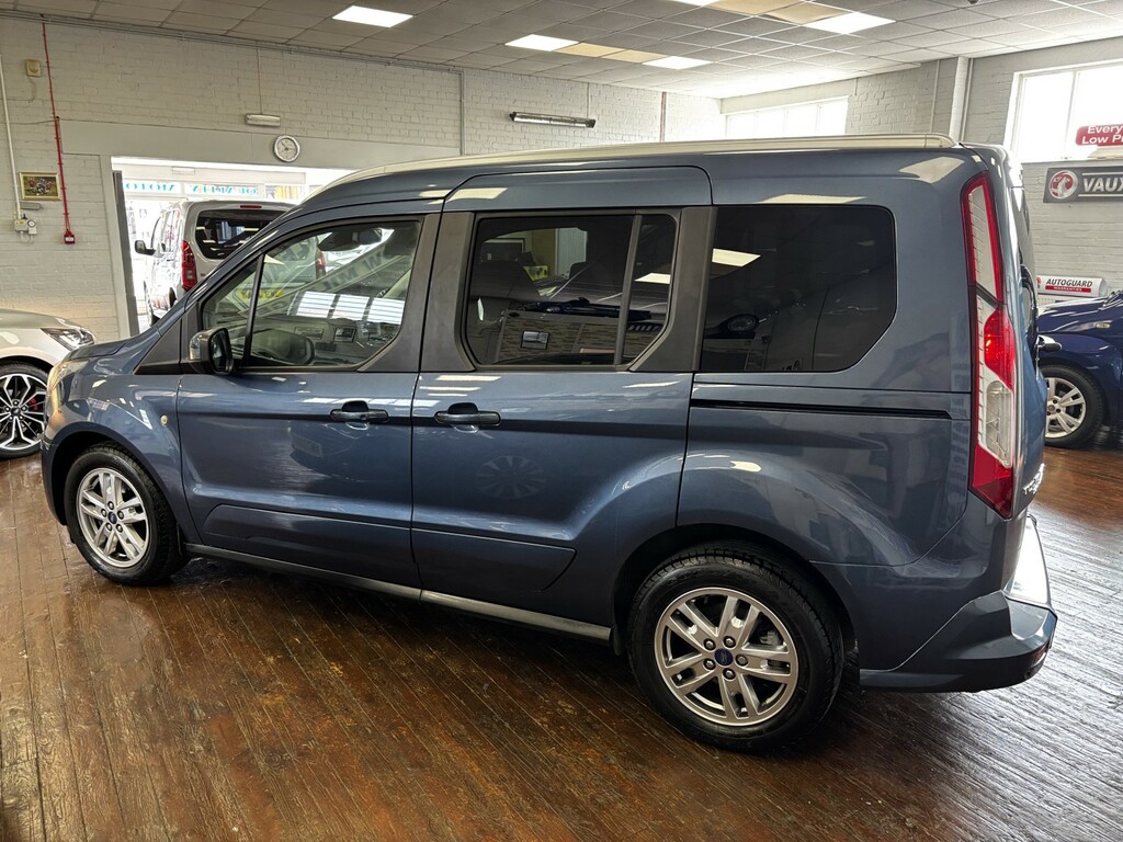 Ford Tourneo Connect 1.5 Ecoblue 120 Titanium  #36