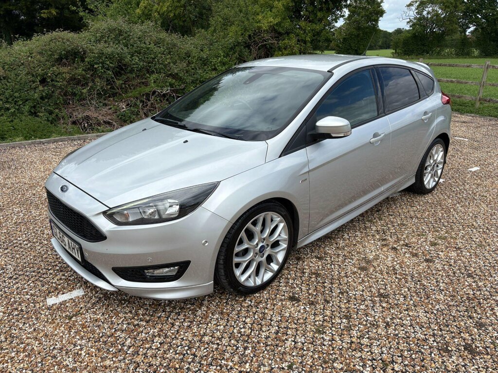 Ford Focus 1.5 Tdci St-line Powershift Euro 6 Ss GL66AHY Silver #3