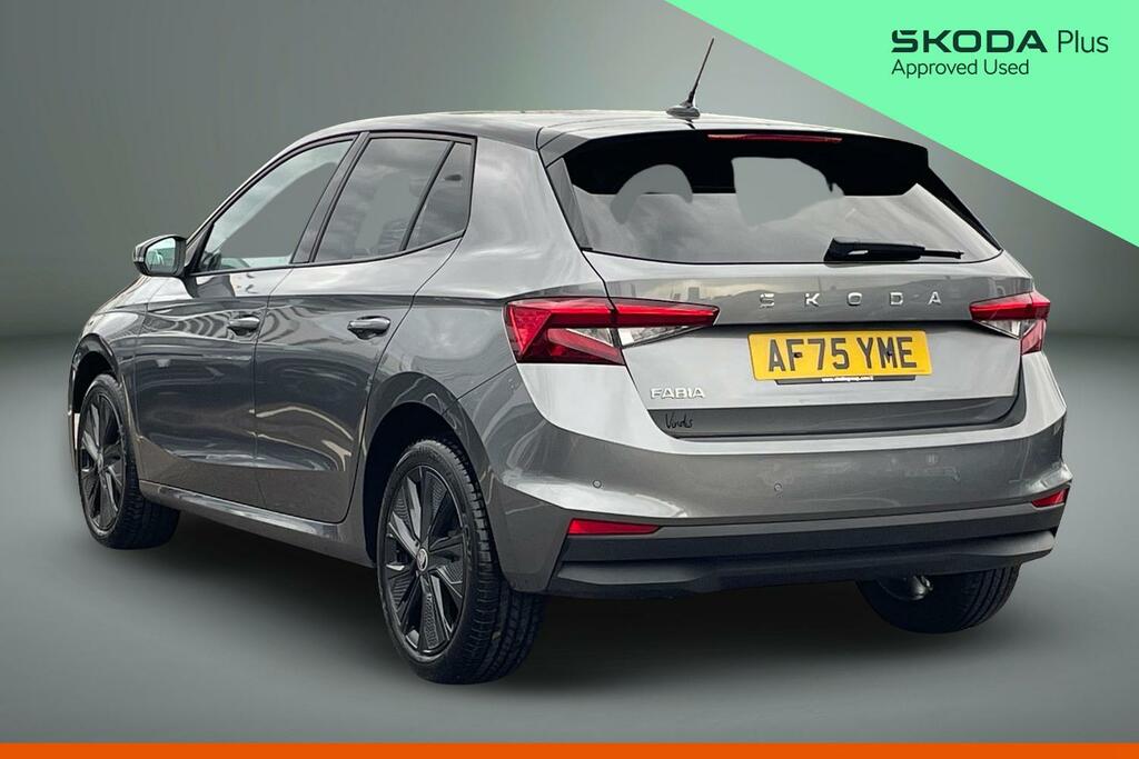 Skoda Fabia Skoda Fabia Hatchback 1.5 Tsi 150 Design Edition 5 AF75YME Grey #3