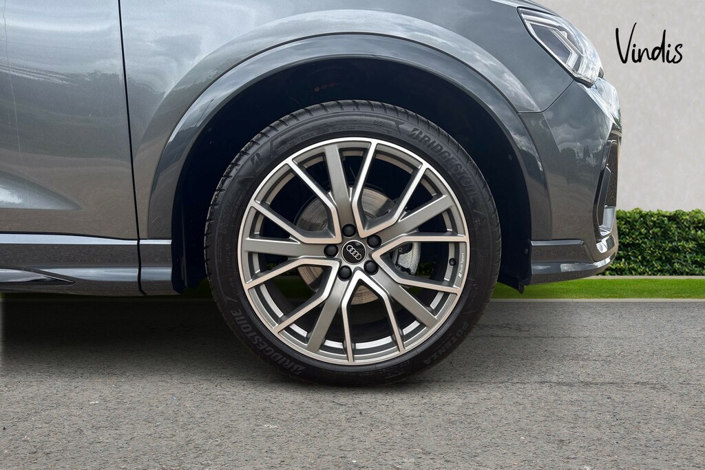 Audi Q3 Audi Q3 Black Edition 35 Tfsi 150 Ps S Tronic LS75VCF Grey #5
