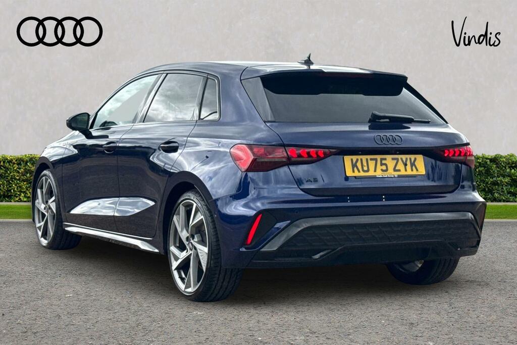 Audi A3 Audi A3 Sportback Black Edition Tfsi 150 Ps S Tron KU75ZYK Blue #3