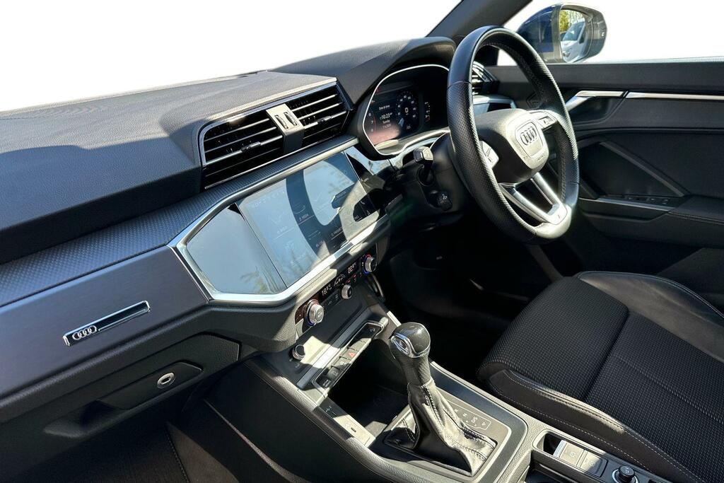 Audi Q3 Audi Q3 S Line 35 Tfsi 150 Ps S Tronic GY21HJG Blue #2