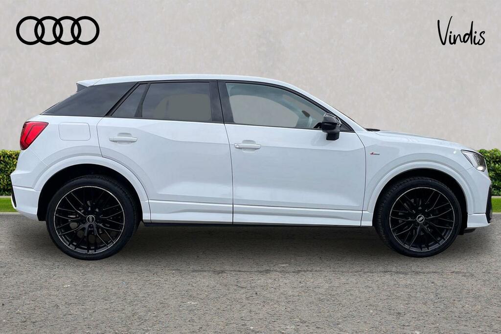 Audi Q2 Audi Q2 Black Edition 35 Tfsi 150 Ps S Tronic MT70ZNA White #4