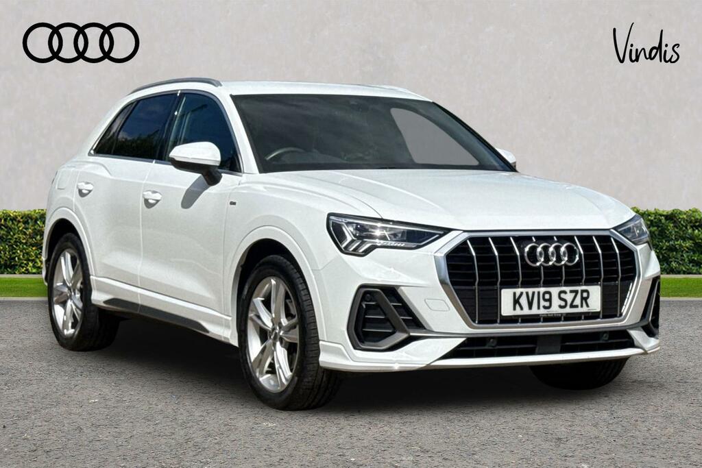 Audi Q3 Audi Q3 S Line 35 Tfsi 150 Ps S Tronic White