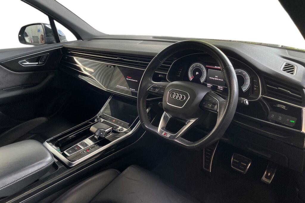 Audi Q7 Audi Q7 Black Edition 55 Tfsi Quattro 340 Ps Tiptr GV71KKX Black #6
