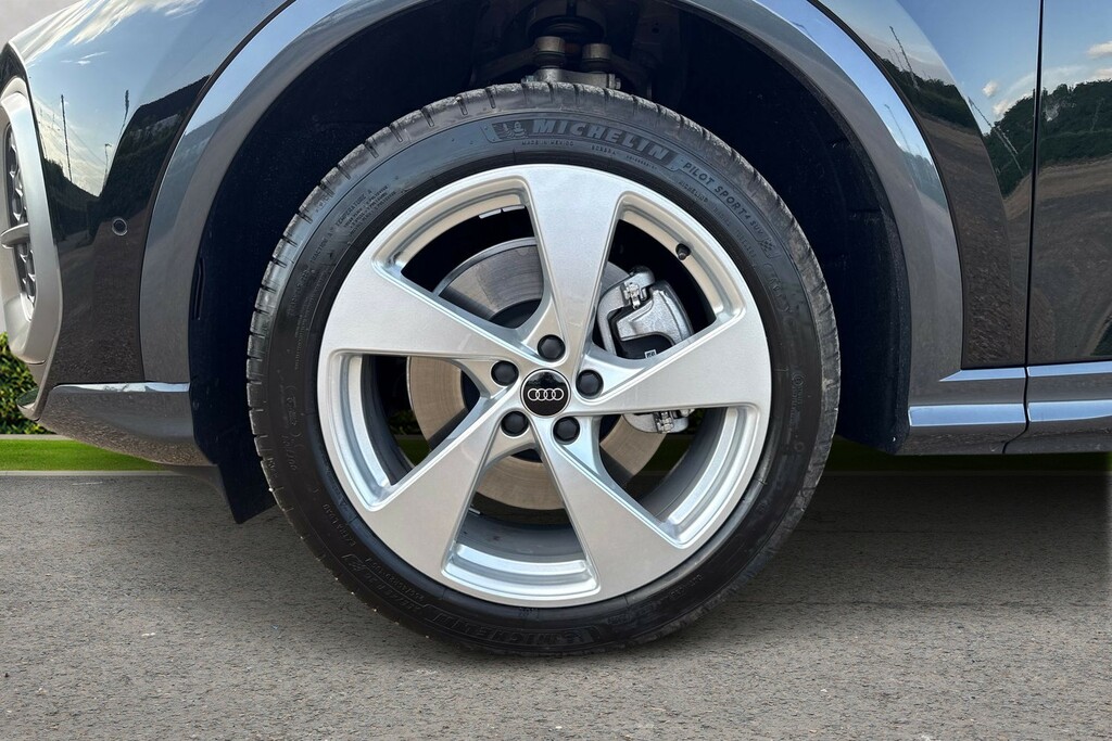 Audi Q5 Audi Q5 Sportback 2.0 Tdi Quattro S Line KU26ZNV Black #5