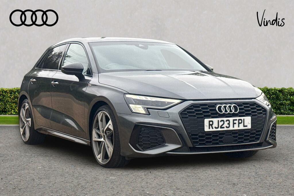 Audi A3 Audi A3 Sportback Edition 1 35 Tfsi 150 Ps 6-Speed Grey