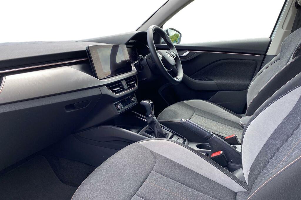 Skoda Kamiq Skoda Kamiq Hatchback 1.5 Tsi Se L Executive D White #2
