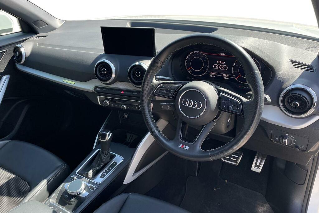 Audi Q2 Audi Q2 S Line 35 Tfsi 150 Ps S Tronic AJ72XCK White #6