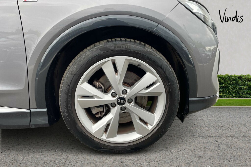 Audi Q4 E Tron Audi Q4 E-tron Q4 S Line 40 E-tron 150,00 Kw GU73VBB Grey #5