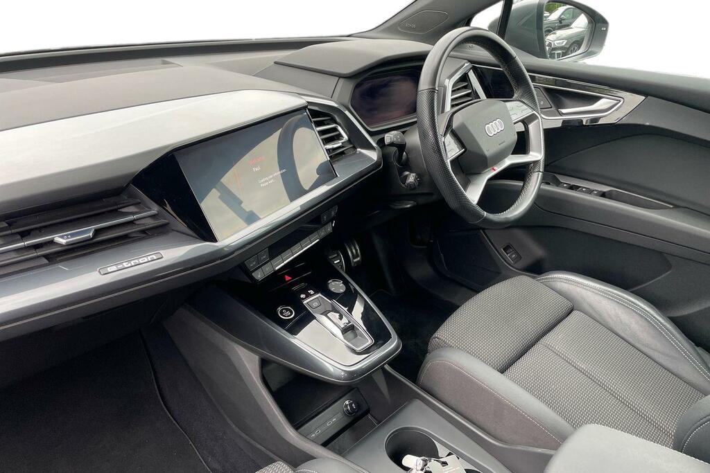 Audi Q4 E Tron Audi Q4 E-tron Q4 S Line 40 E-tron 150,00 Kw GU73VBB Grey #2