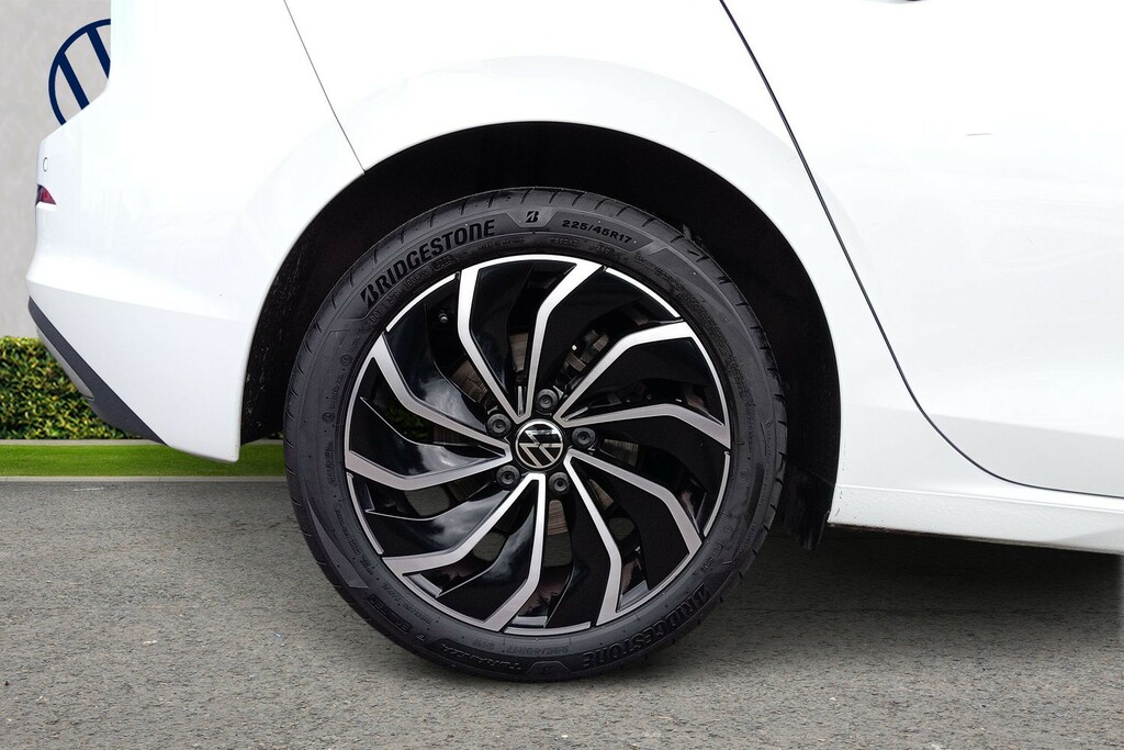 Volkswagen Golf Volkswagen Golf Style Edition 1.5 Tsi 130Ps 6-Spee KW23HHO White #5