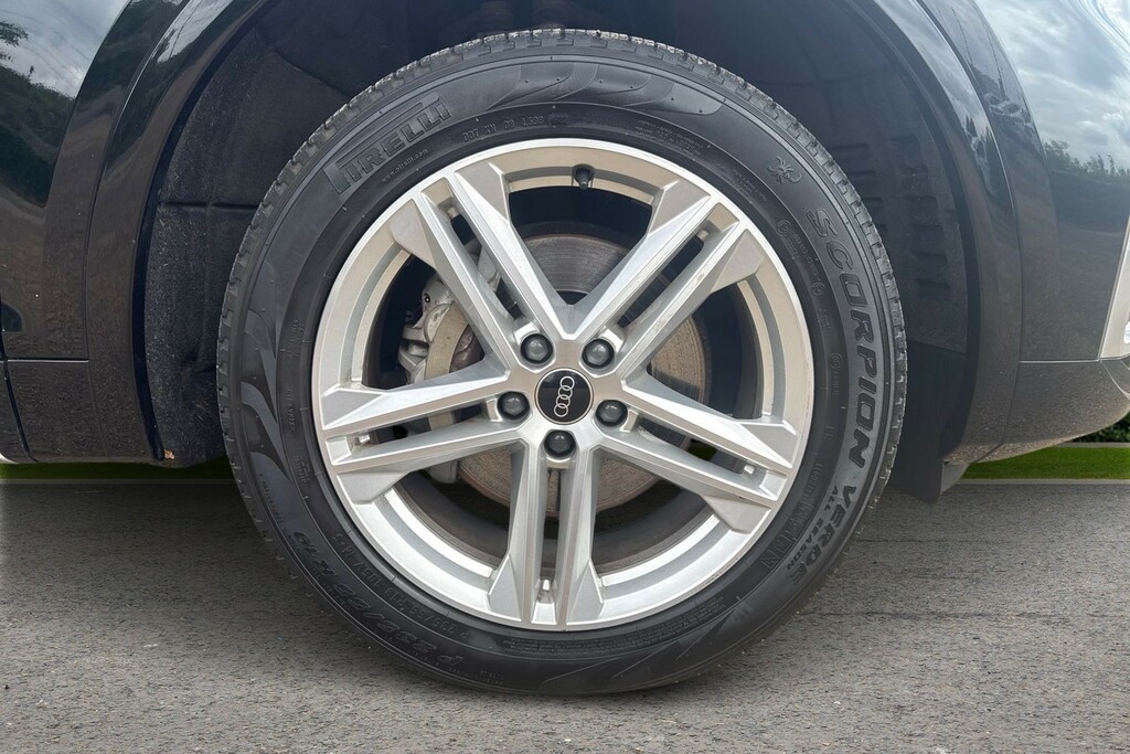 Audi Q5 Audi Q5 S Line 40 Tdi Quattro 204 Ps S Tronic KW23CTO Black #5
