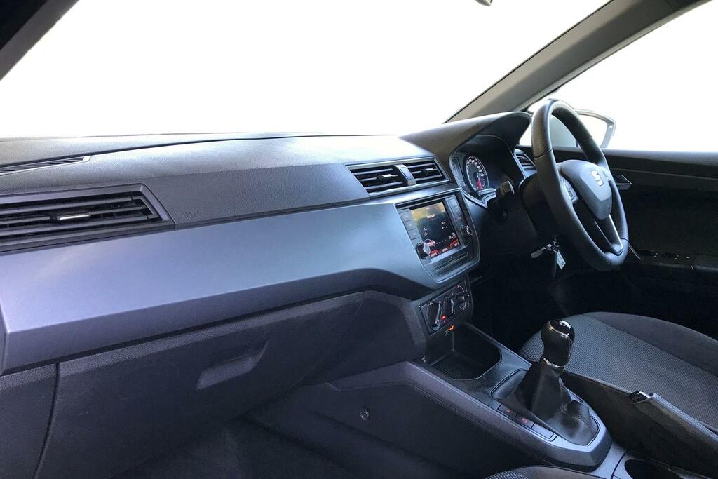 Seat Arona Seat Arona Se 1.0 Tsi 95 5-Speed KP70ZWA White #2