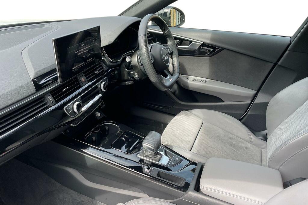 Audi A4 Audi A4 Black Edition 35 Tdi 163 Ps S Tronic AK22ZZH White #2