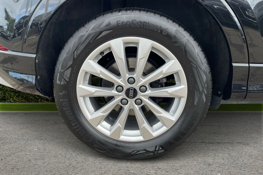 Audi Q3 Audi Q3 Sport 35 Tdi 150 Ps S Tronic KT72OFD Black #5