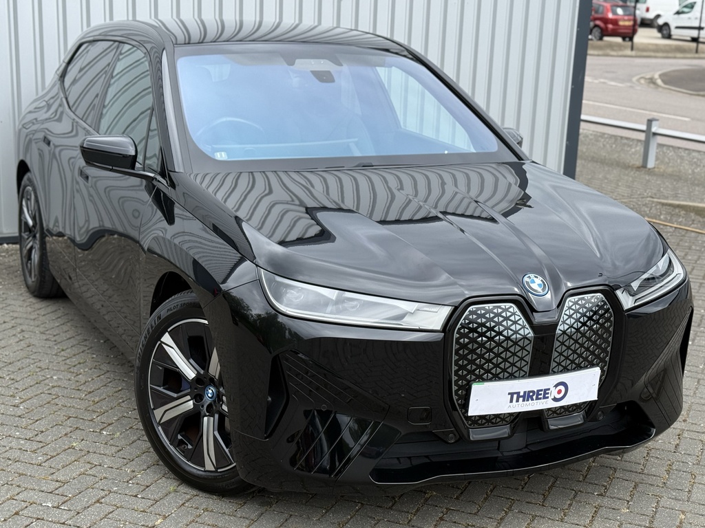 BMW iX Bmw IX Xdrive50 M Sport YN23JFU Black #2