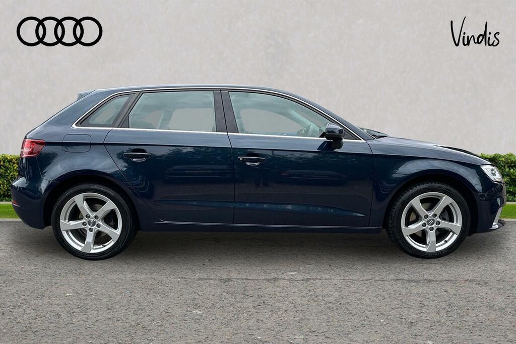Audi A3 Audi A3 Sportback Sport 1.5 Tfsi Cylinder On Deman Blue #4