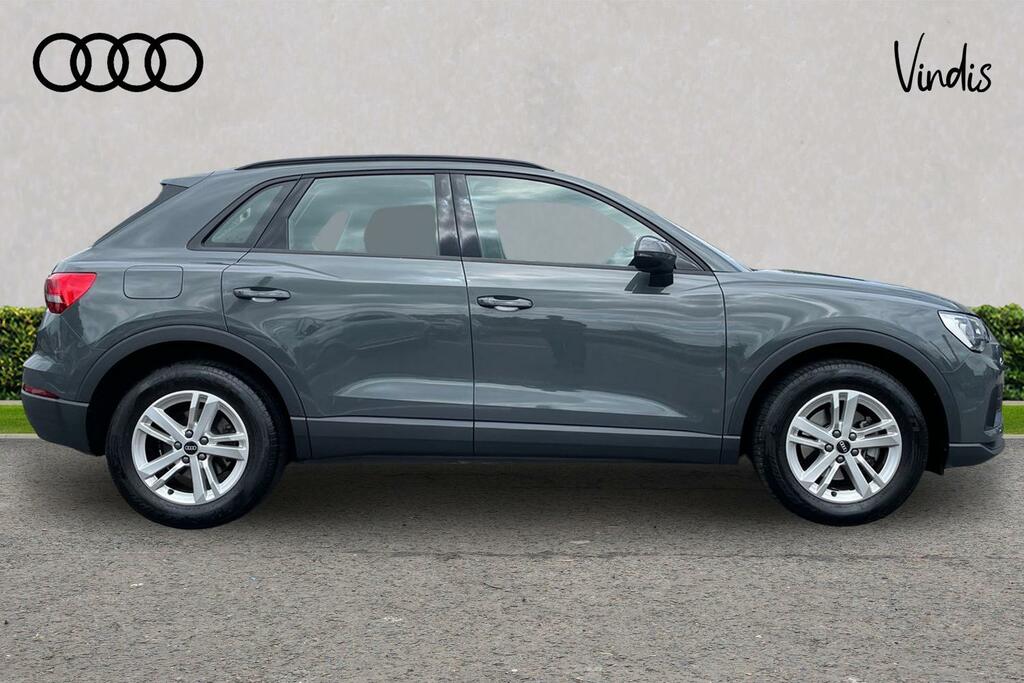 Audi Q3 Audi Q3 Technik 35 Tfsi 150 Ps S Tronic BT72NXM Grey #4
