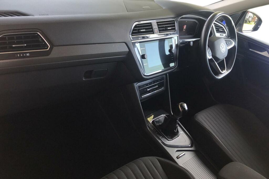 Volkswagen Tiguan Allspace Volkswagen Tiguan Allspace Life 1.5 Tsi 150Ps 6-Sp Grey #2