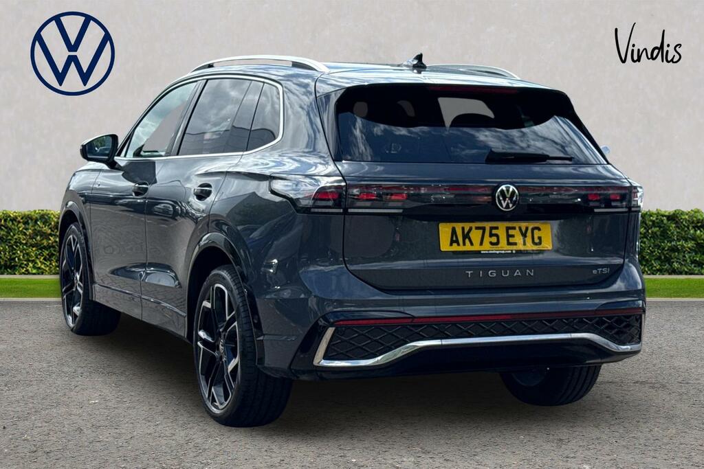 Volkswagen Tiguan Volkswagen Tiguan R-line 1.5 Etsi 150 Ps 7-Speed D AK75EYG Grey #3