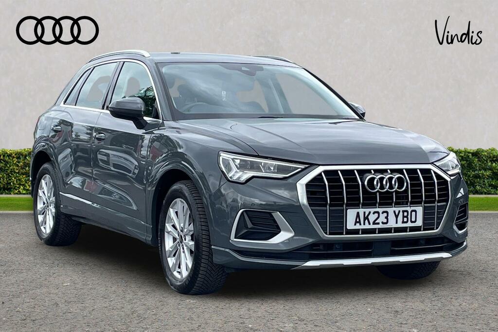 Audi Q3 Audi Q3 Sport 35 Tfsi 150 Ps 6-Speed Grey