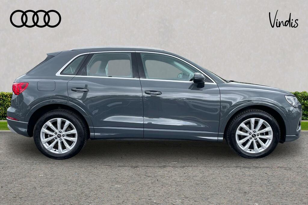 Audi Q3 Audi Q3 Sport 35 Tfsi 150 Ps 6-Speed AK23YBO Grey #4