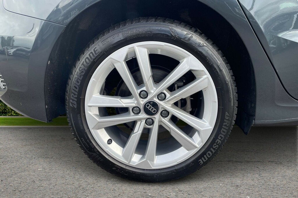 Audi A3 Audi A3 Sportback Sport 35 Tfsi 150 Ps S Tronic KY24OSD Grey #5