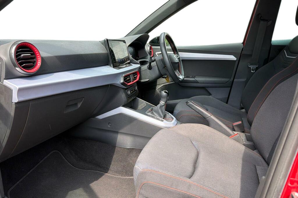 Seat Arona Seat Arona Fr 1.0 Tsi 110 6-Speed SD23NRO Red #2