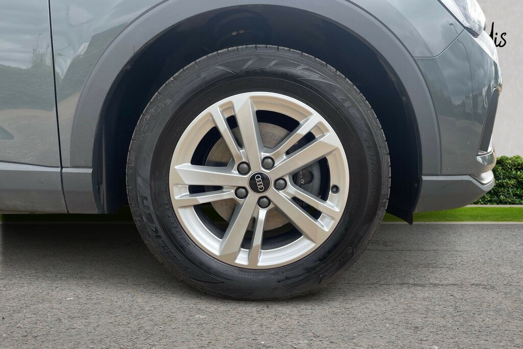 Audi Q3 Audi Q3 Technik 35 Tfsi 150 Ps 6-Speed KS72WML Grey #5