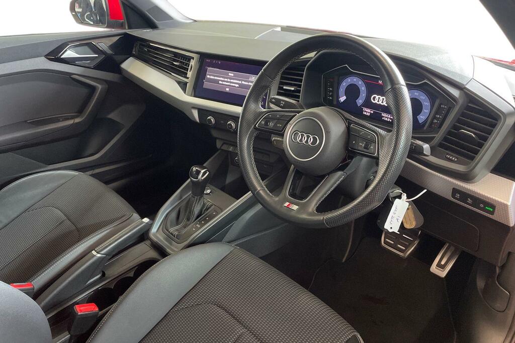 Audi A1 Audi A1 Sportback S Line 25 Tfsi 95 Ps S Tronic YY72GXF Red #6