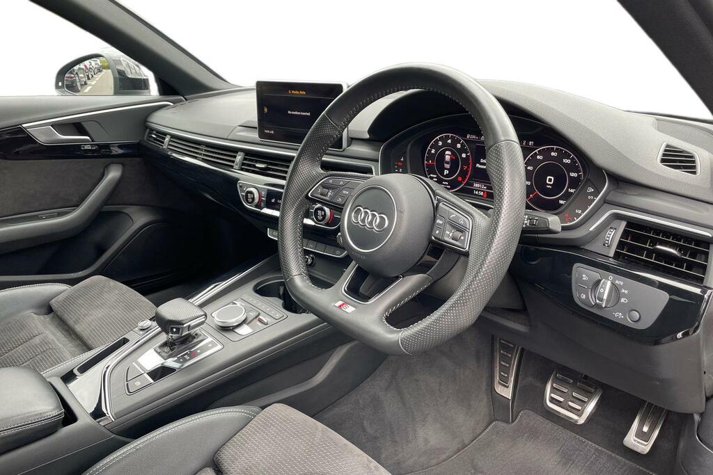 Audi A4 Audi A4 Black Edition 1.4 Tfsi 150 Ps S Tronic Black #6