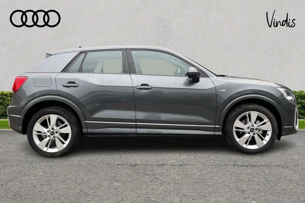 Audi Q2 Audi Q2 O S Line 35 Tfsi 150 Ps S Tronic GM23HZD Grey #4