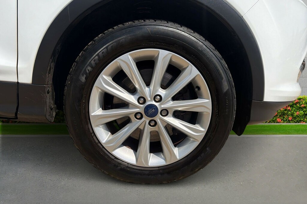 Ford Kuga Ford Kuga 2.0 Tdci Titanium Suv YO66NHF White #5