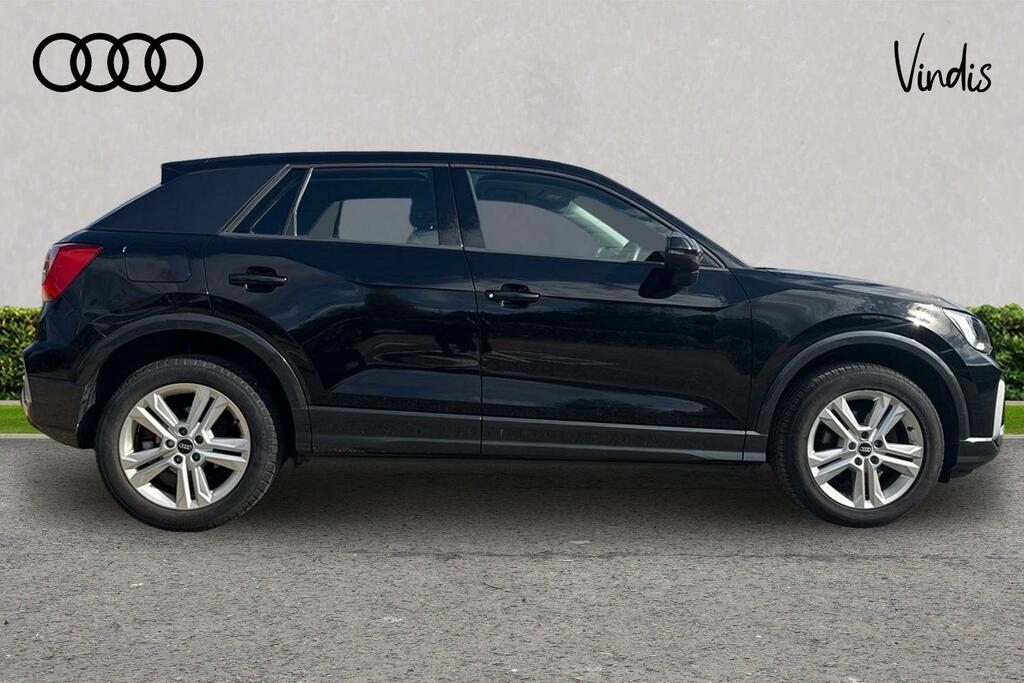 Audi Q2 Audi Q2 Sport 30 Tfsi 110 Ps 6-Speed KP21UBR Black #4