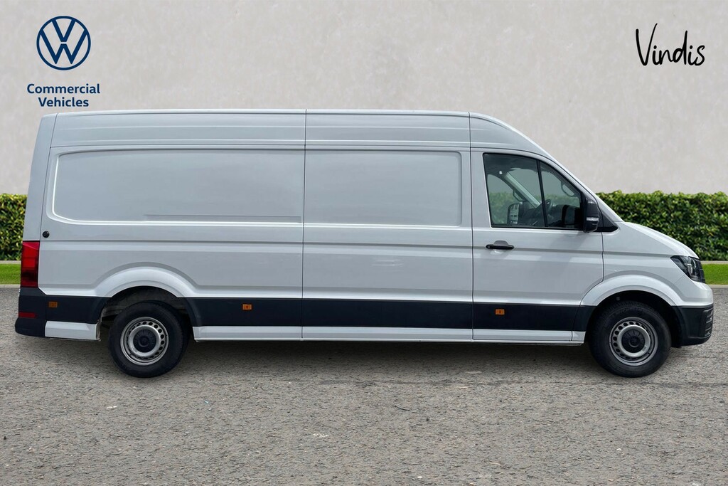 Volkswagen Crafter Volkswagen Crafter Cr35 Panel Van Commerce Plus Lw KT25LYG White #4