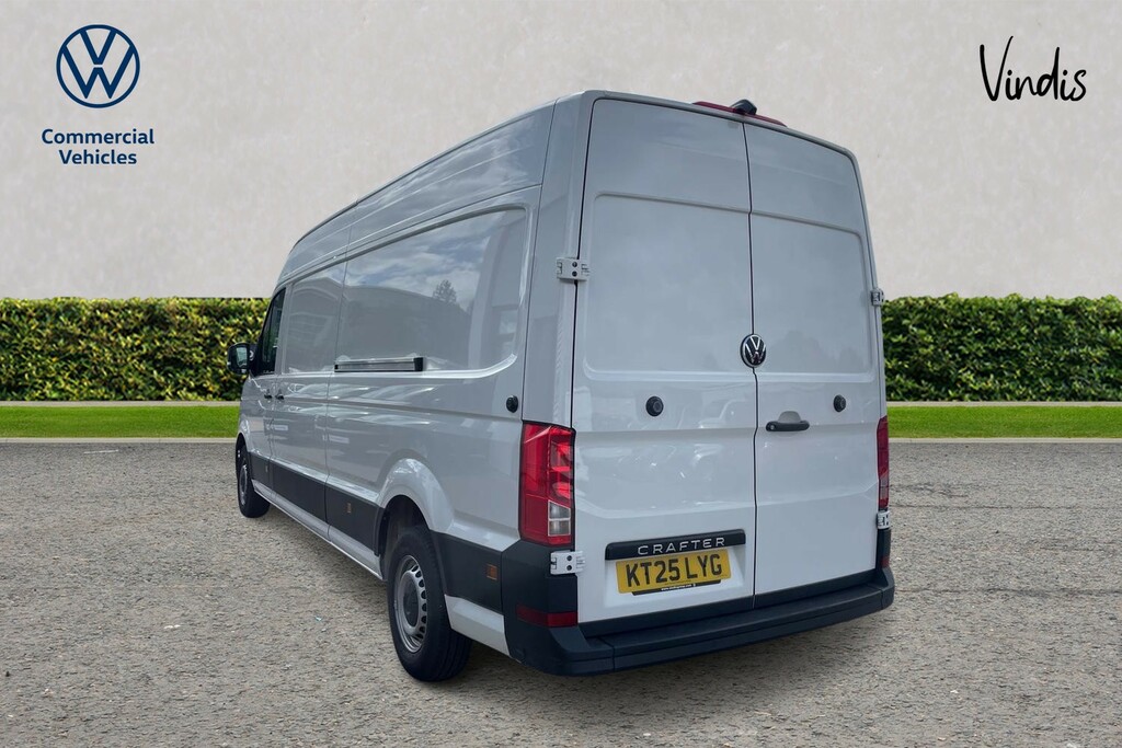 Volkswagen Crafter Volkswagen Crafter Cr35 Panel Van Commerce Plus Lw KT25LYG White #3
