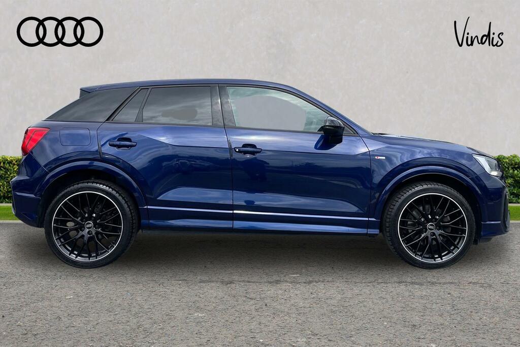 Audi Q2 Audi Q2 Black Edition 35 Tfsi 150 Ps S Tronic HJ22OTN Blue #4