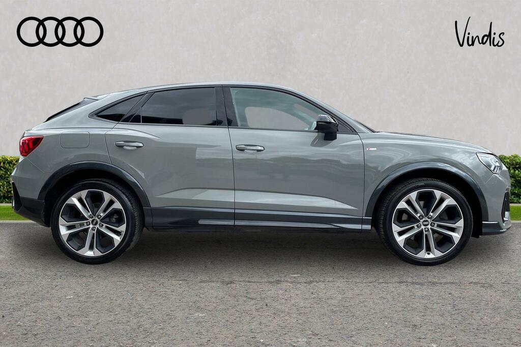 Audi Q3 Audi Q3 Sportback Edition 1 40 Tdi Quattro 200 Ps AW21FNR Grey #4