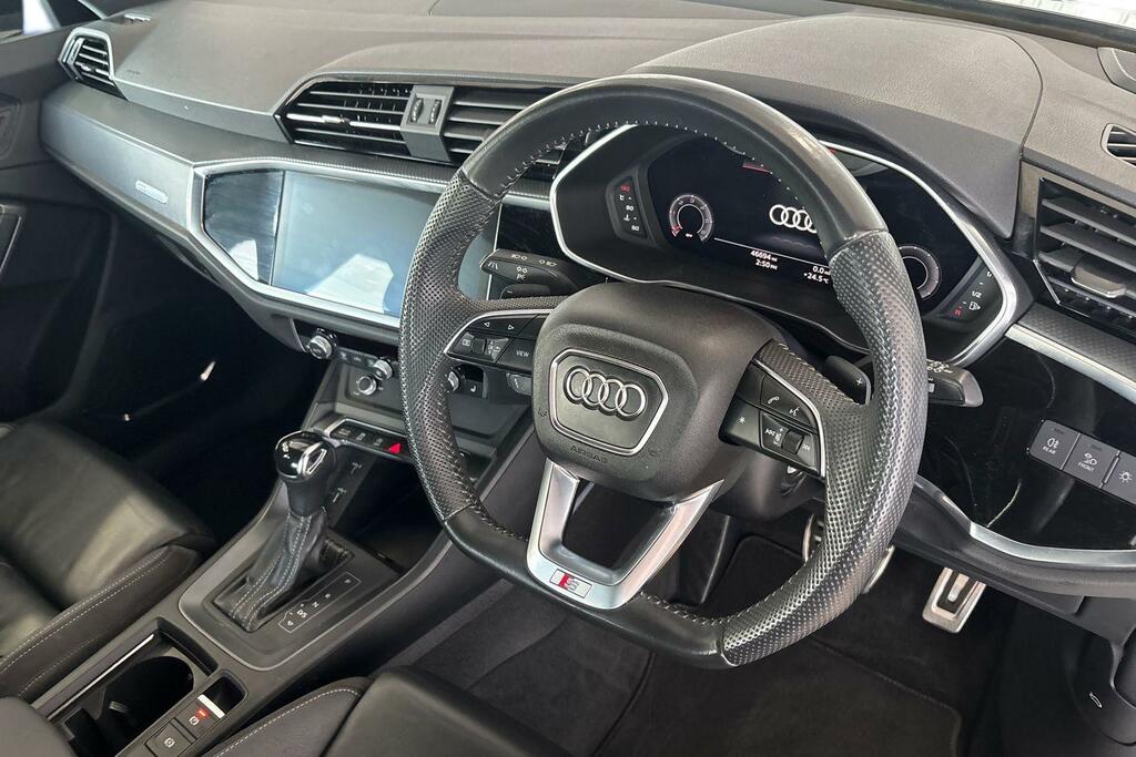 Audi Q3 Audi Q3 Edition 1 35 Tdi 150 Ps S Tronic BV70NWX Grey #6