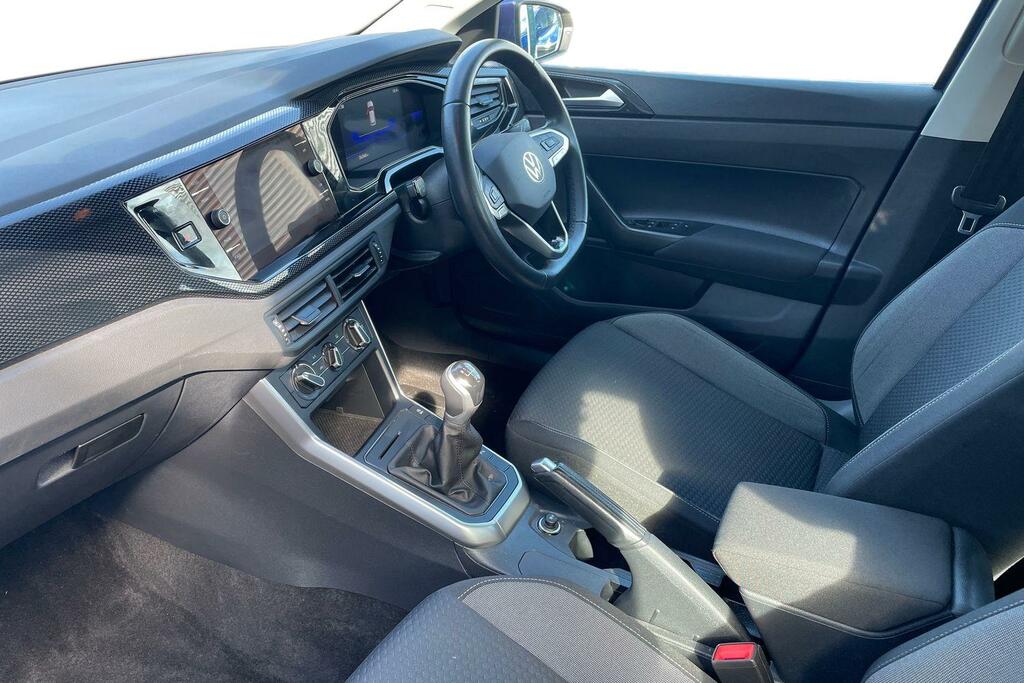 Volkswagen Polo Volkswagen Polo Life 1.0 Tsi 95Ps 5-Speed 5 AF72XWN Purple #2