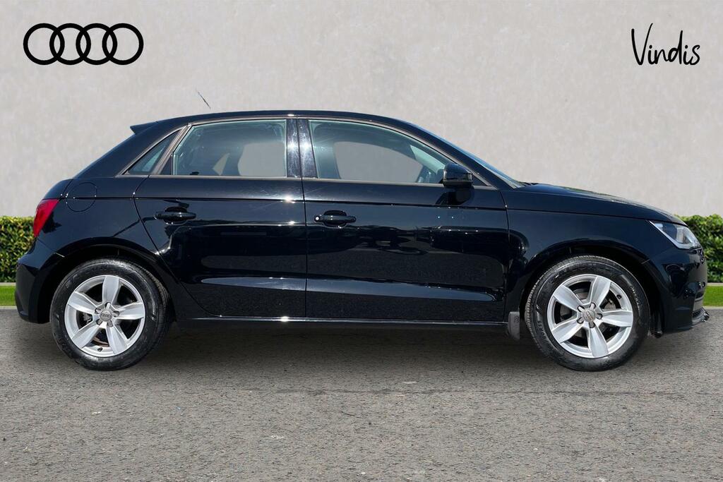 Audi A1 Audi A1 Sportback Se 1.0 Tfsi 95 Ps 5-Speed Black #4