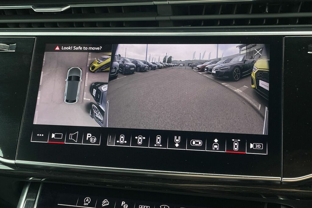 Audi Q8 S Line Blue #20