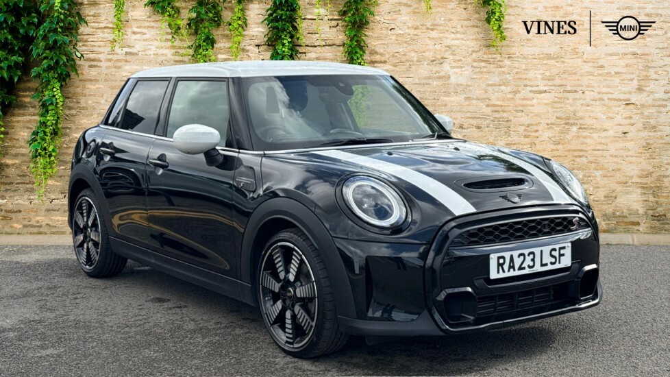Mini Hatch 5-Door Hatch Cooper S Exclusive Black