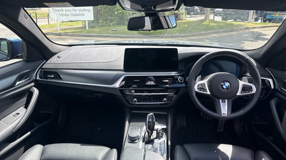 BMW 5 Series 530E M Sport Saloon WA70NEU #4