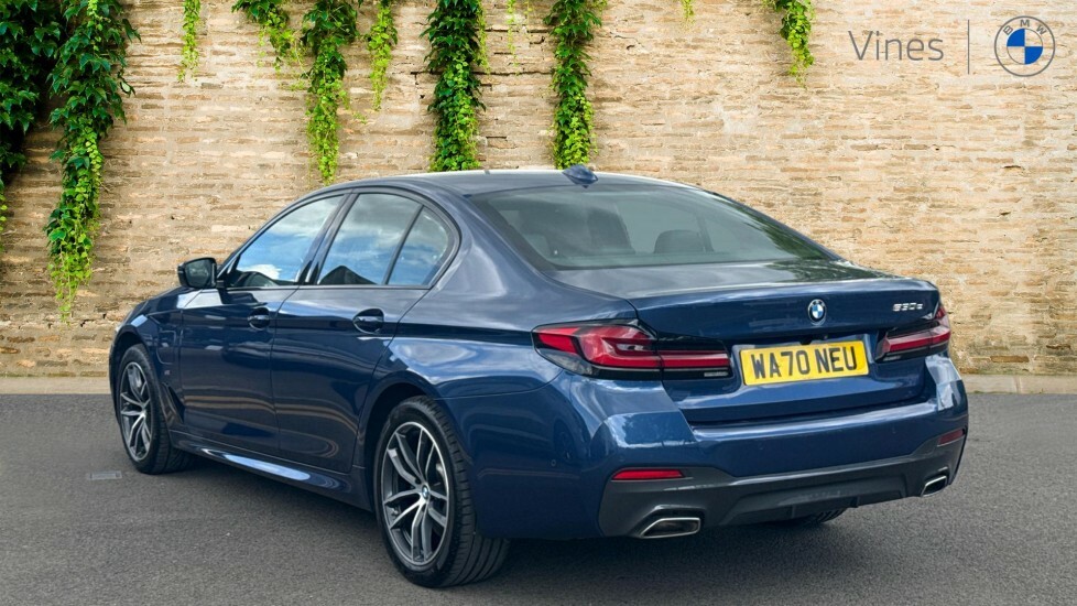 BMW 5 Series 530E M Sport Saloon WA70NEU #2